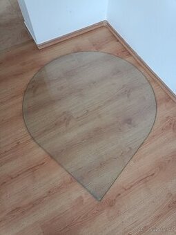 Sklo pod kamna