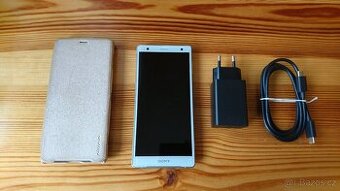 Sony Xperia XZ2 - Super stav + originální příslušenství