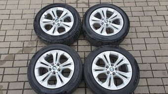 225/55/17 bmw x1