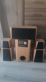 Genius 5.1(nejde zapnout)