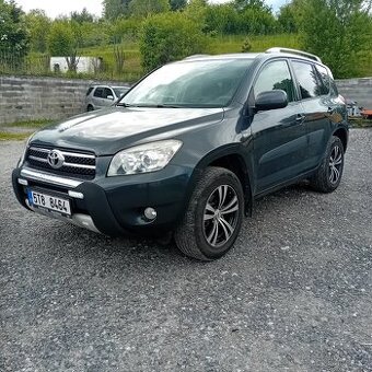Toyota RAV4,2.2D-4D,100KW,4x4, r.v.11/2008