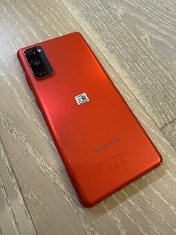 Prodám Samsung S20 FE v atraktivní červené barvě - 1