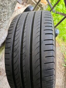 Letní Pirelli 245/45/18 100 Y