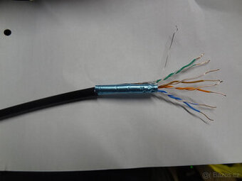 35m Datovy kabel UTP FTP Solarix SXKD-5E-FTP-PE FTP CAT 5e - 1
