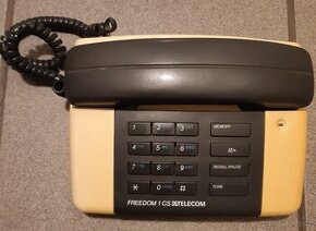 Tlačítkový telefon Zodiac Freedom