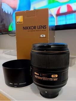Nikon nikkor 105/F1.4