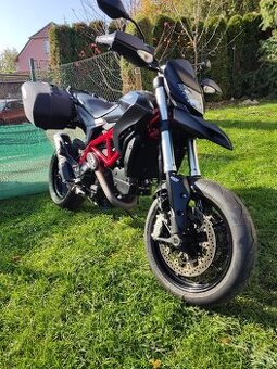Ducati Hypermotard 821 (2014) po servisu, brašny ----- AKCE
