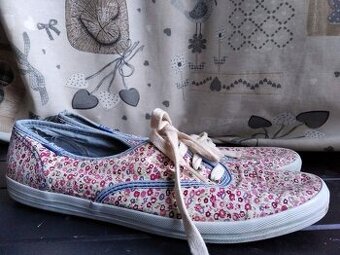Tenisky Keds