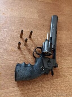 Airsoftový revolver Dan Wesson 8"