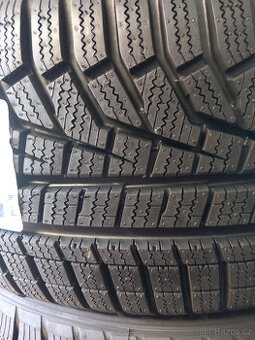 215/55R17 NOVÉ ZIMÁKY NA ŠKODA OCTAVIA IV