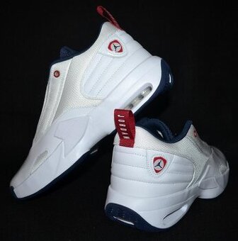 Tenisky zn. Nike Jordan Max Aura 6 vel. 43
