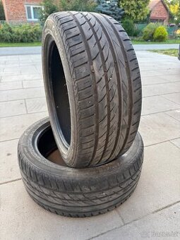 225/45 R17
