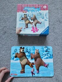 Plastove puzzle Máša a medvěd