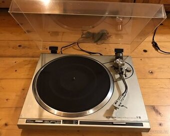 GRAMOFON PIONEER PL-200 ( 1980) PŘÍMÝ NÁHON ,NOVÁ JEHLA