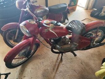 Jawa 250/11 "Pérák" 1951 TP