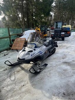 Sněžný skůtr Arctic cat bearcat 660 4stroke