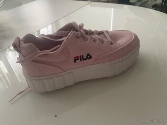 Růžové tenisky Fila, vel. 38
