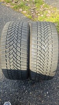 225/45R18