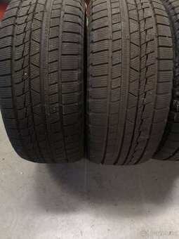 235/45 r17 235/45/17