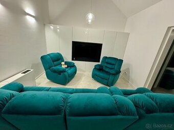 Luxusní sametová, elektricky polohovatelná sestava