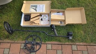 Detektor kovu Minelab X-terra 705 plus dalsi civka