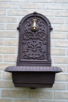 Litinová výlevka - umyvadlo 64 cm - hnědé