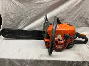 Oleo-Mac 952 - motorová pila