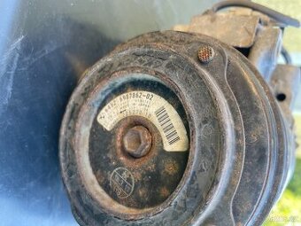 Kompresor klimatizace BMW DENSO 2.0 D N47 6987862-02