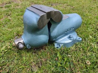 Svěrák York 150A, s čelistmi na trubky, možné zaslat