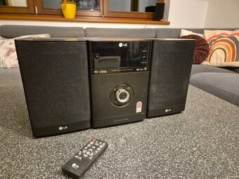 LG Micro Hi-Fi System XA63 – stereo věž + 2× reproduktory +
