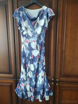 Dámské šaty