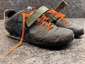 Vzpěračská obuv, vzpěračky