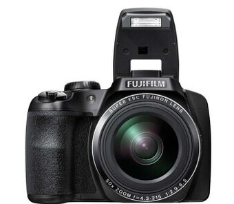 Prodám fotoaparát FujiFILM / FinePix S9200.