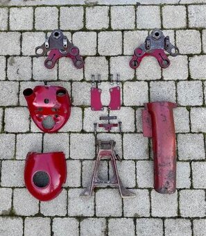 Jawa ČZ 250 350 kyvacka - dily