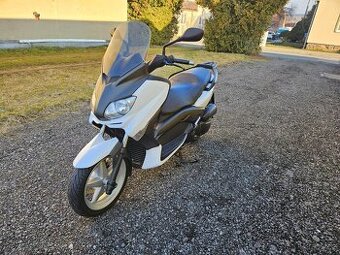 Yamaha X‑Max 125 – r.v. 2012, 24 350 km, garážovaný