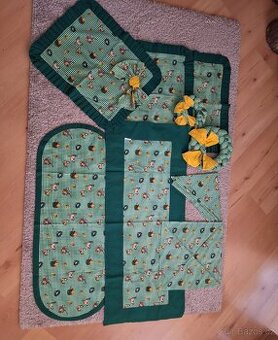 Velikonoční dečky,ubrousky,povlaky na polštářky ruční práce