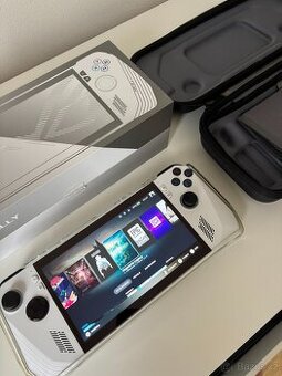 ASUS ROG Ally Z1 Extreme 512GB Herní bestie do kapsy