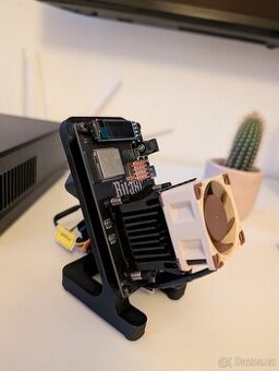 Bitaxe Gamma - ASIC Miner pro SHA-256 algoritmus. - 1