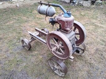 Stabilní motor Triumph (Slavia) 3Hp