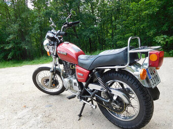 SUZUKI GN 250 - 1