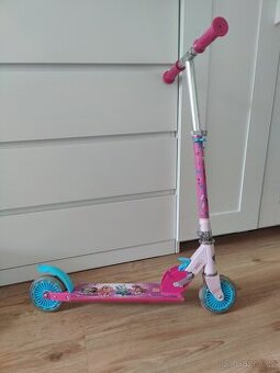 Skládací koloběžka - Tlapková patrola