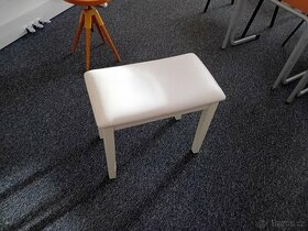 Stoličky ke klavíru - 1