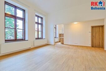Pronájem nově zrekonstruovaného bytu 1+kk o výměře 51 m2 v Č
