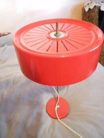 RETRO STOLNÍ LAMPA
