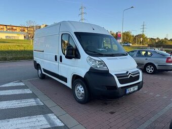 Dodávka Citroën Jumper 2.2 HDi (2009) – na opravu