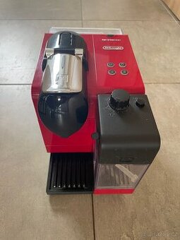 Kávovar Nespresso DeLonghi