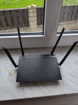 Duální Wi-Fi router Asus RT-AC1200G+