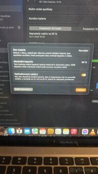 MacBook Air M1 (2020), 8GB / 256GB – perfektní stav, komplet