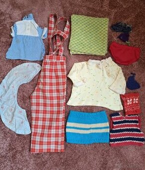 Konvolut retro oblečků