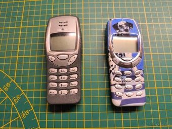 2x nokia 3210